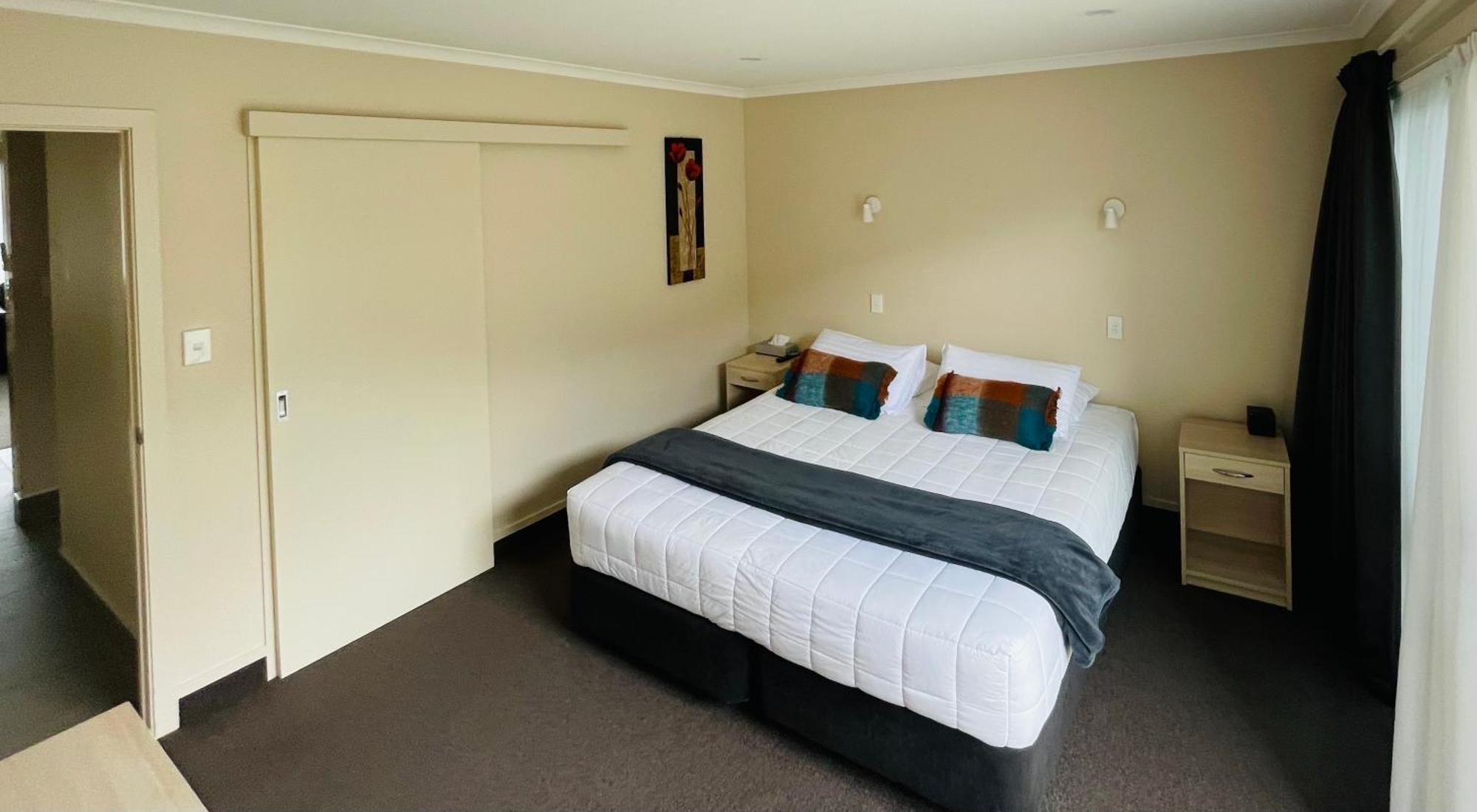 Kauri Court Motel Palmerston North Exteriör bild