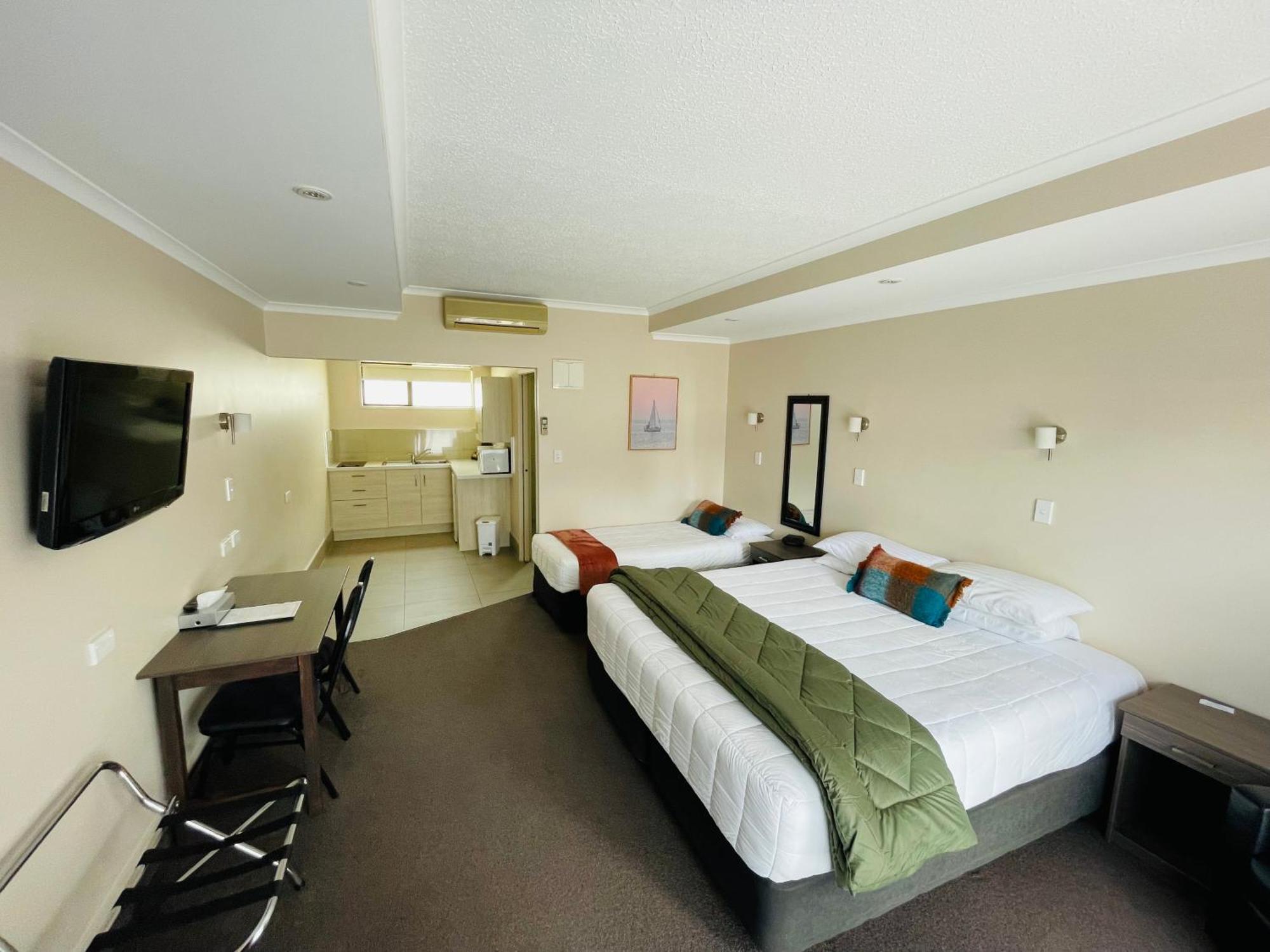 Kauri Court Motel Palmerston North Exteriör bild