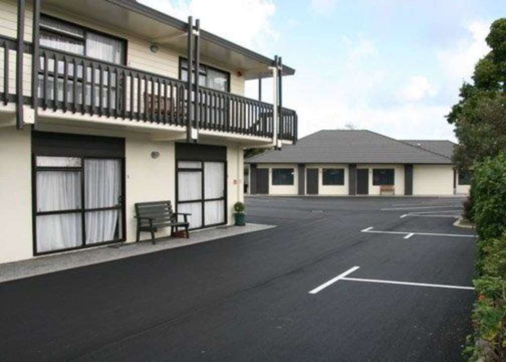 Kauri Court Motel Palmerston North Exteriör bild